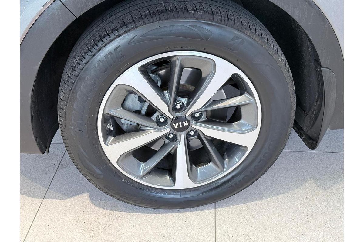 2018 Kia Sorento SLi UM