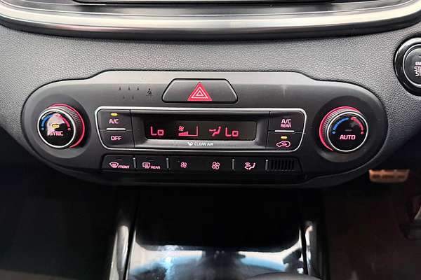 2018 Kia Sorento SLi UM