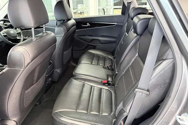 2018 Kia Sorento SLi UM