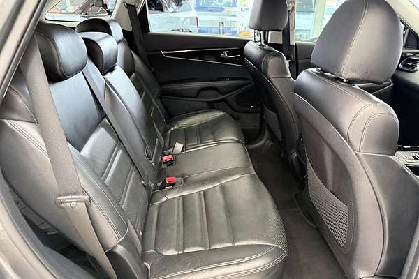 2018 Kia Sorento SLi UM