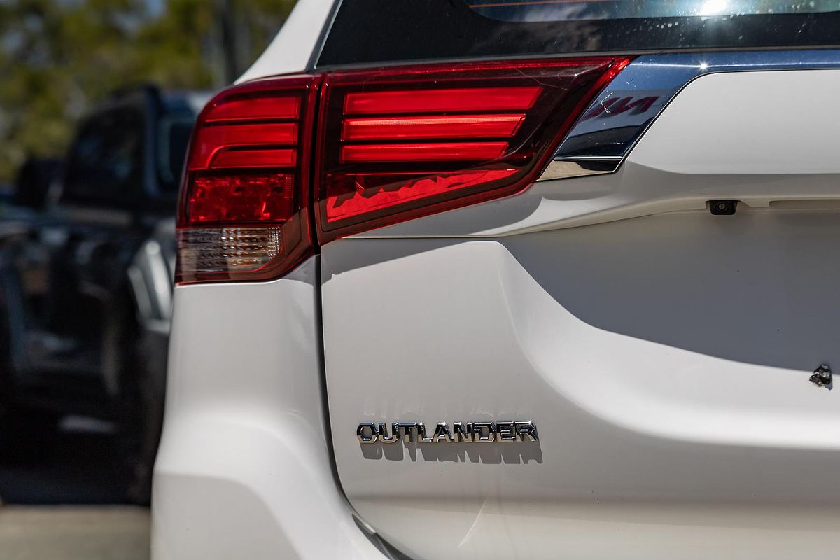 2019 Mitsubishi Outlander ES ZL