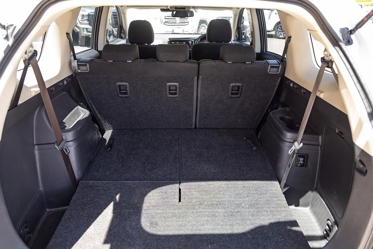 2019 Mitsubishi Outlander ES ZL