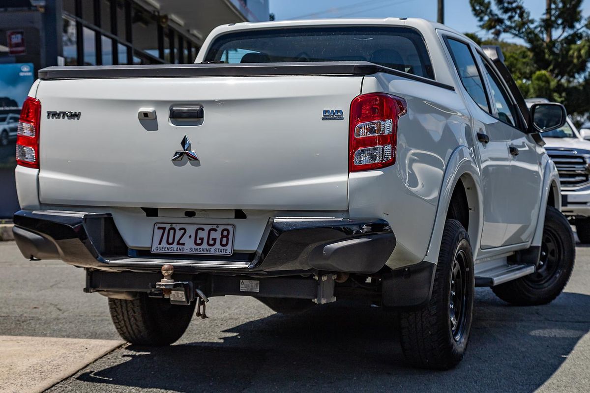 2017 Mitsubishi Triton GLX MQ 4X4
