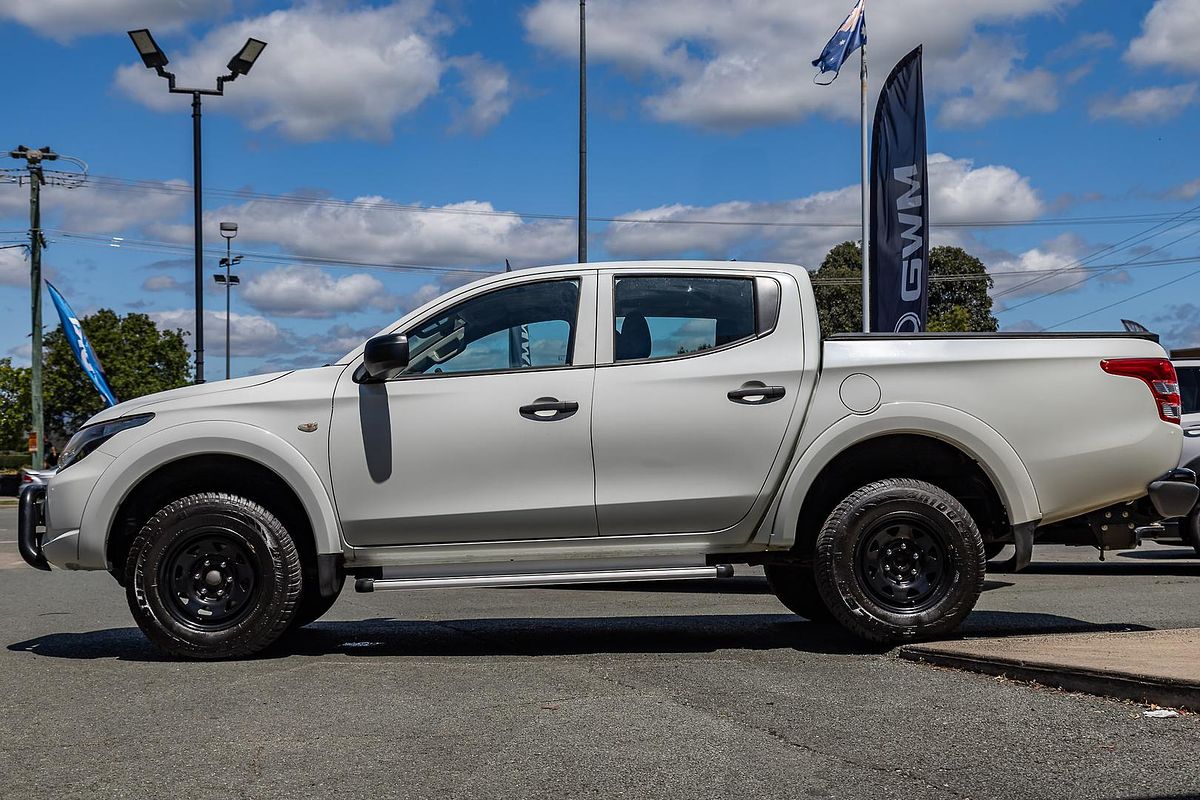 2017 Mitsubishi Triton GLX MQ 4X4