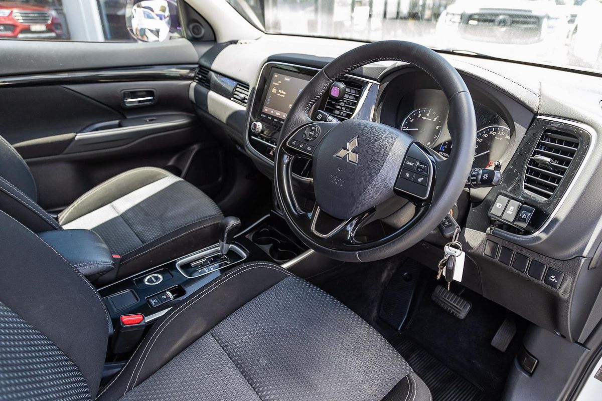 2019 Mitsubishi Outlander ES ZL