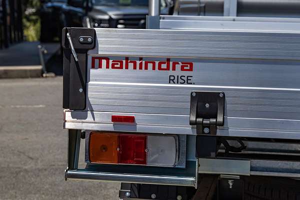 2022 Mahindra PIK-UP S11 4X4