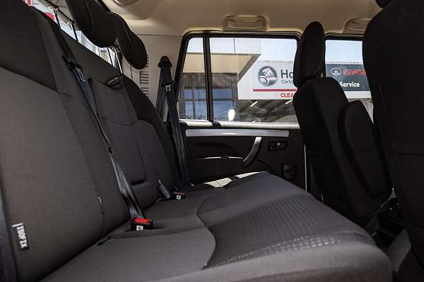 2022 Mahindra PIK-UP S11 4X4