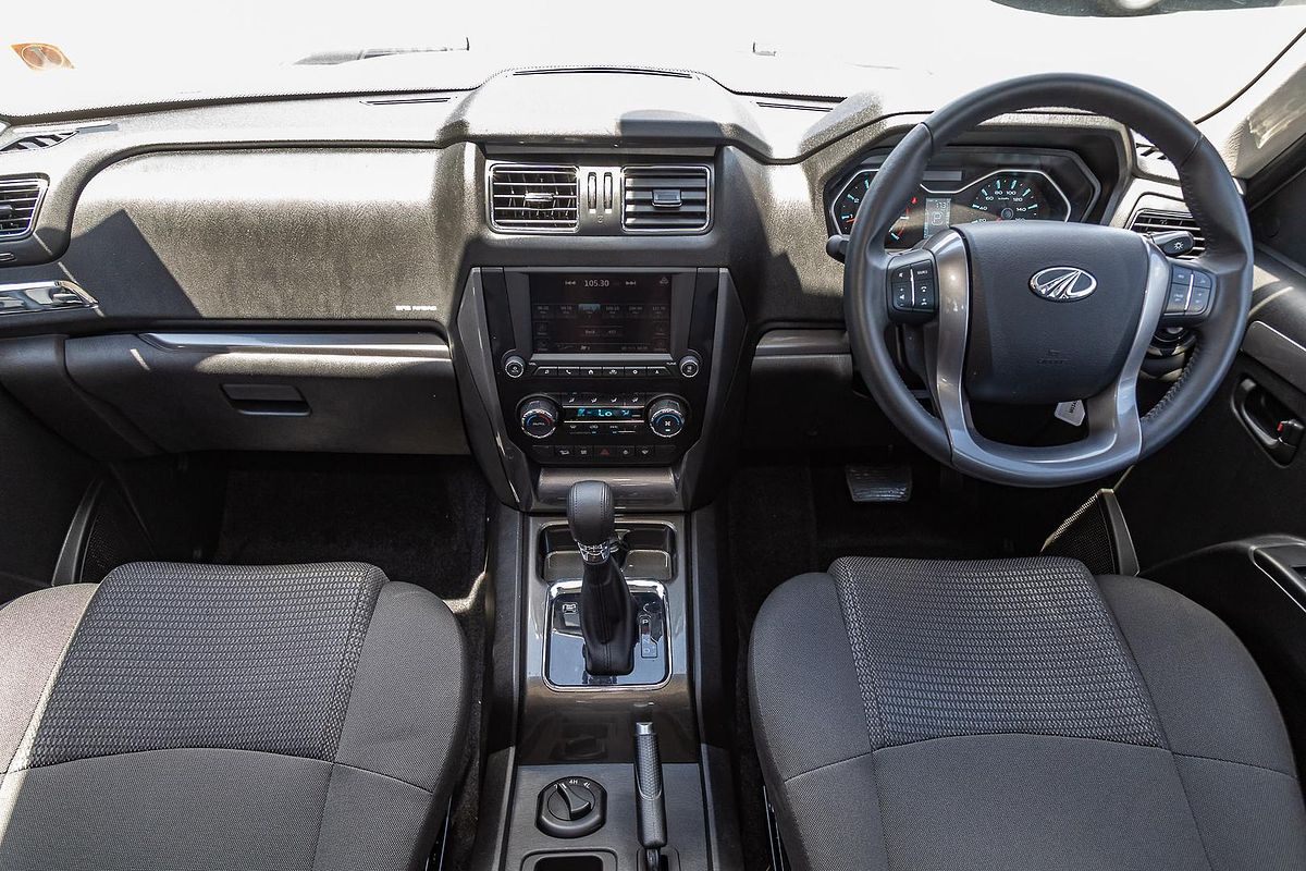 2022 Mahindra PIK-UP S11 4X4