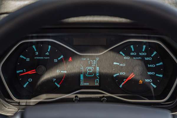 2022 Mahindra PIK-UP S11 4X4