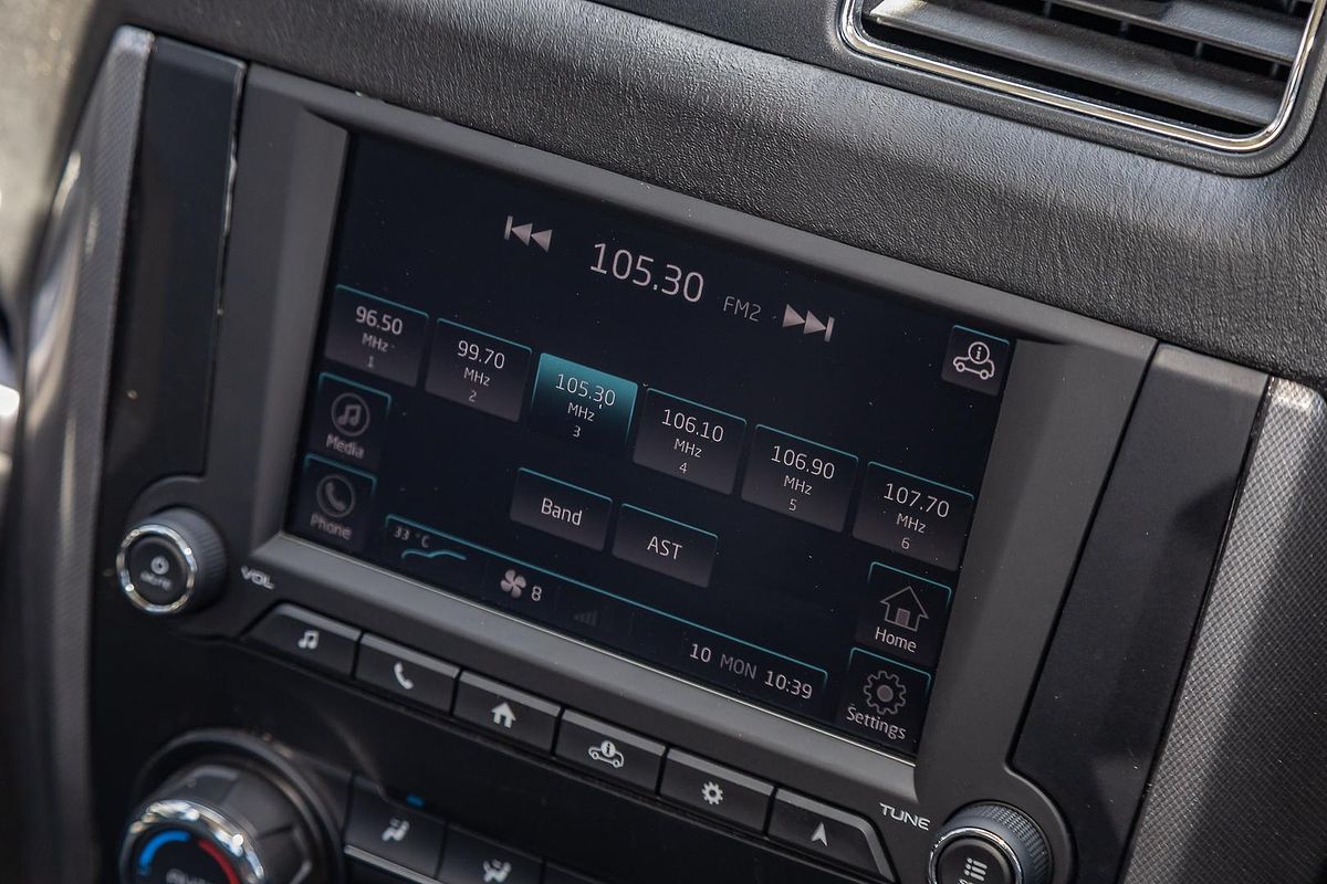 2022 Mahindra PIK-UP S11 4X4