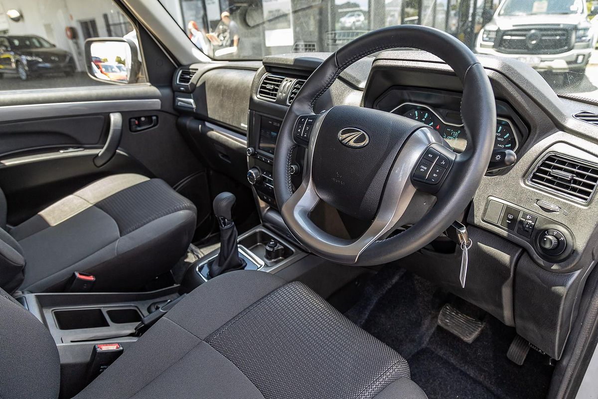 2022 Mahindra PIK-UP S11 4X4