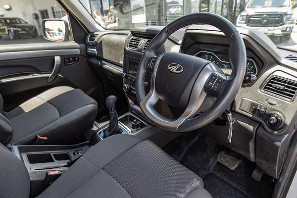 2022 Mahindra PIK-UP S11 4X4