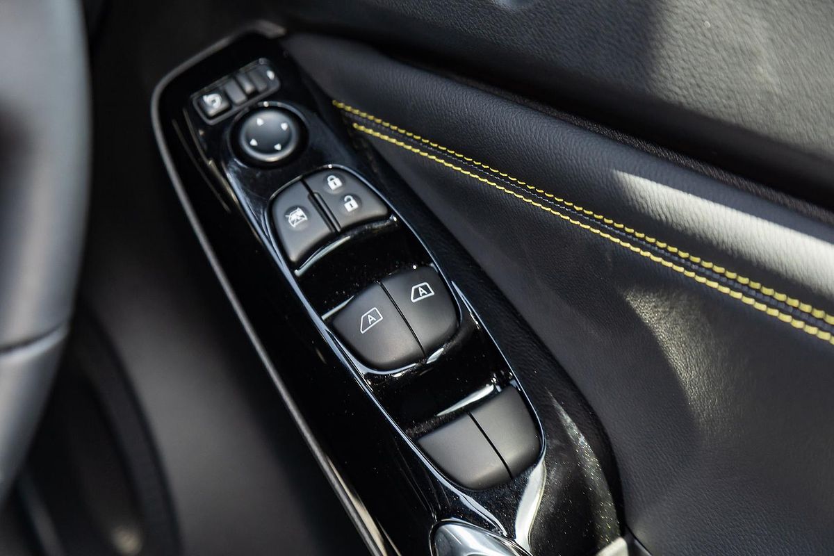 2025 Nissan JUKE N-Sport F16