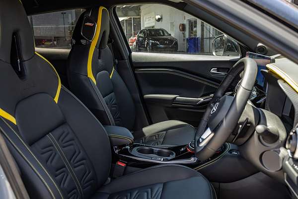 2025 Nissan JUKE N-Sport F16