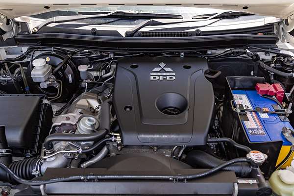 2017 Mitsubishi Triton GLX MQ 4X4