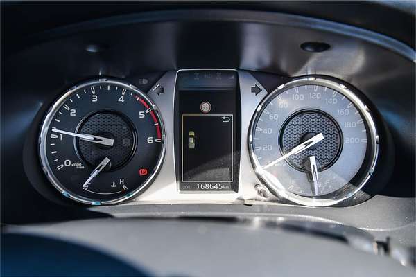 2020 Toyota Hilux SR GUN126R 4X4