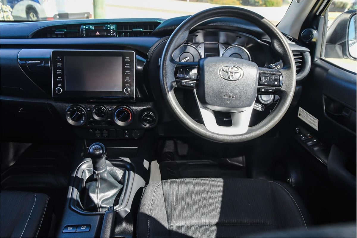 2020 Toyota Hilux SR GUN126R 4X4