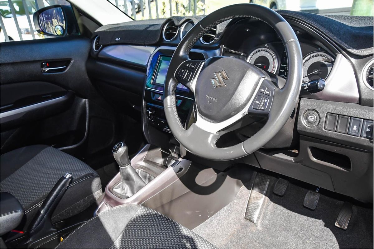 2023 Suzuki Vitara LY Series II