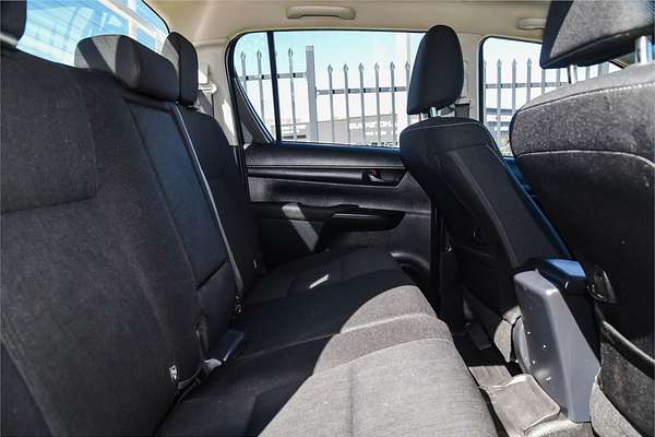 2020 Toyota Hilux SR GUN126R 4X4