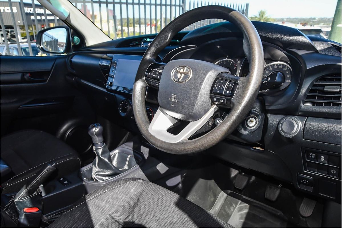 2020 Toyota Hilux SR GUN126R 4X4