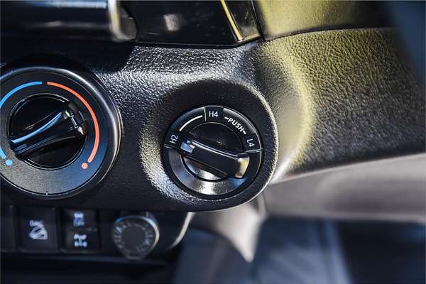 2022 Toyota Hilux SR GUN126R 4X4