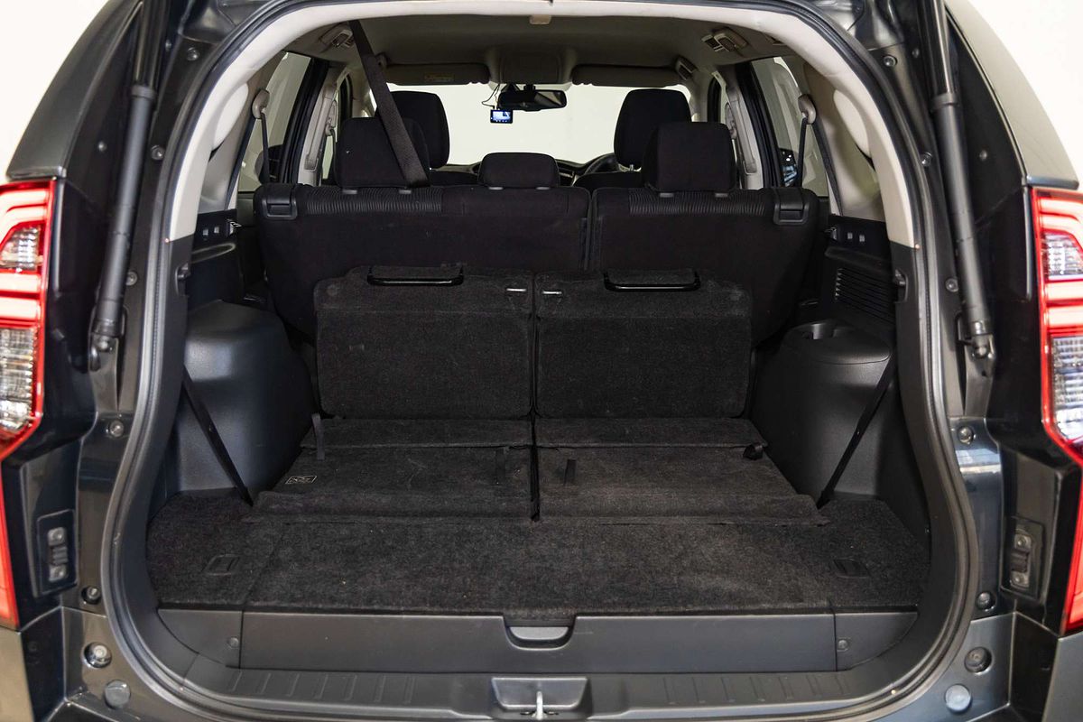 2021 Mitsubishi Pajero Sport GLS QF