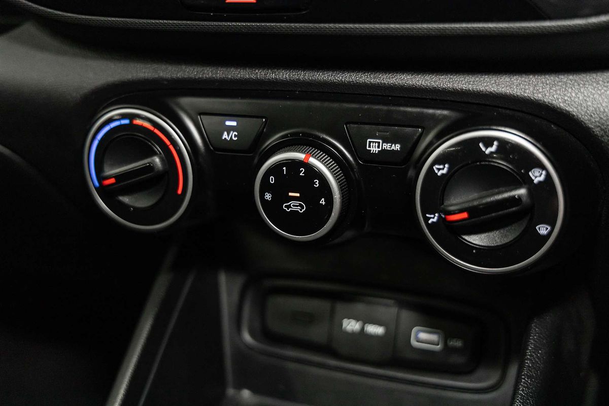 2021 Hyundai Venue Active QX.V4