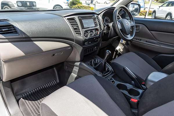 2017 Mitsubishi Triton GLX MQ 4X4