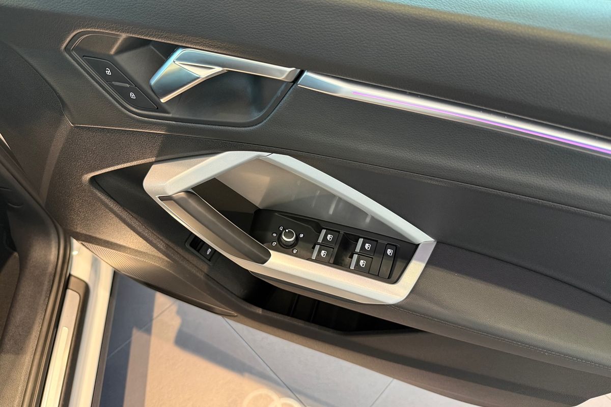 2022 Audi Q3 40 TFSI F3