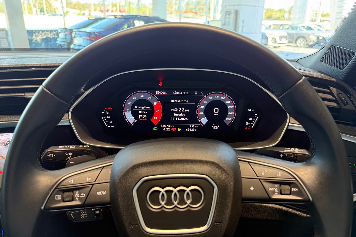 2022 Audi Q3 40 TFSI F3