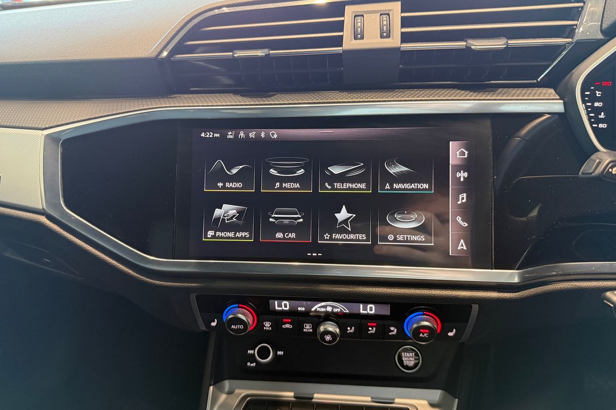 2022 Audi Q3 40 TFSI F3