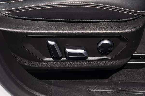 2024 GWM Haval H6 Lux B01