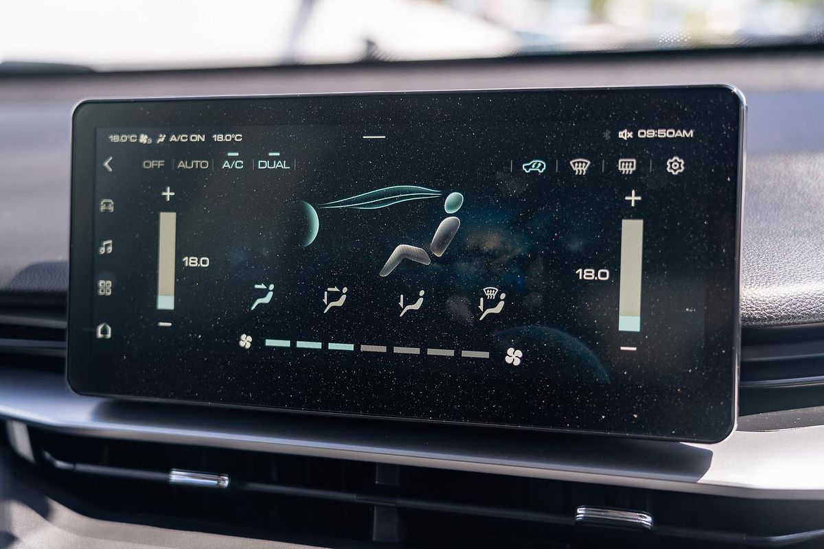 2024 GWM Haval H6 Lux B01