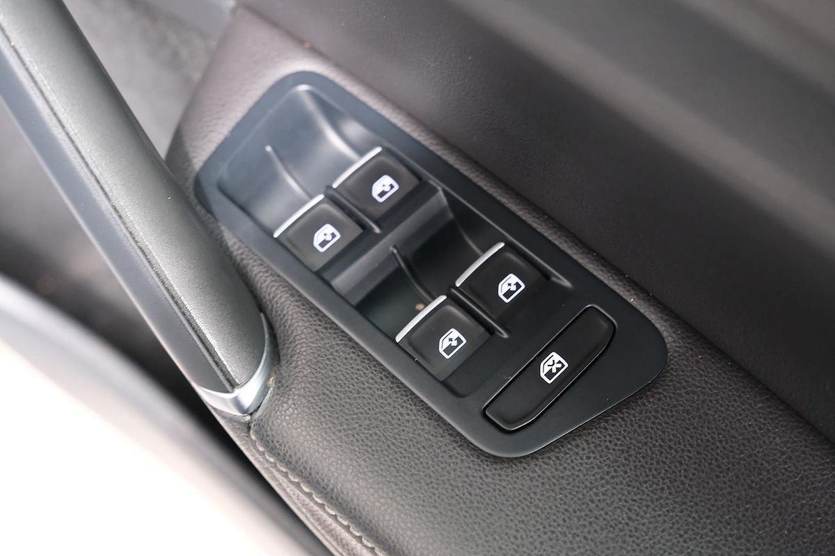 2018 Volkswagen Golf 110TSI Highline 7.5