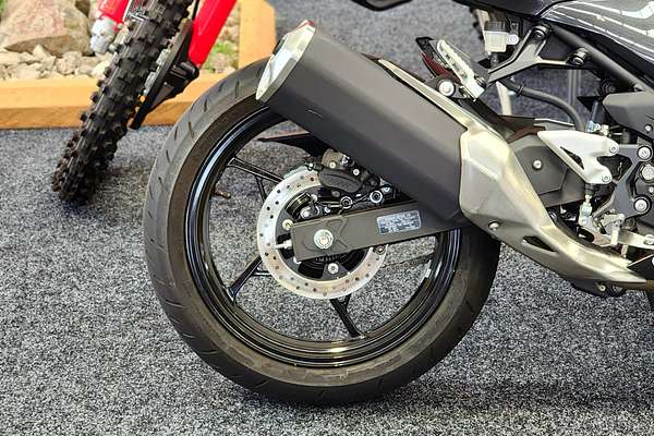 2025 Kawasaki NINJA EX500