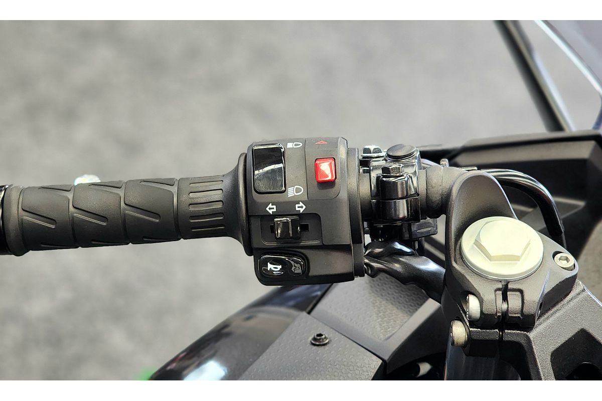 2025 Kawasaki NINJA EX500