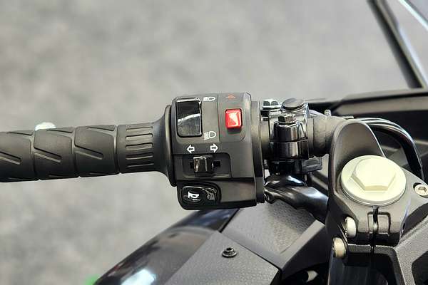 2025 Kawasaki NINJA EX500