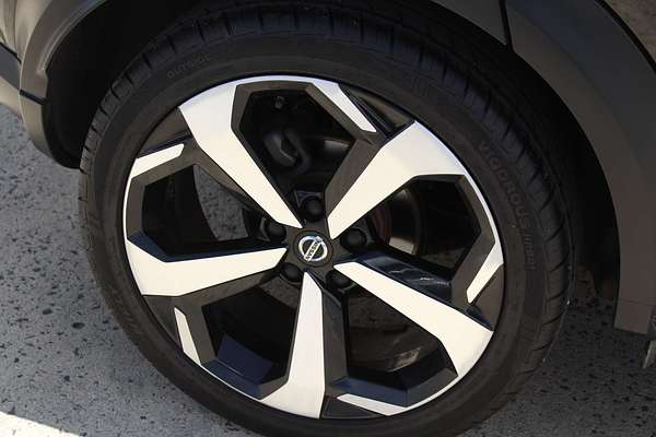 2020 Nissan JUKE ST-L F16