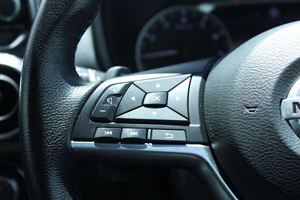 2020 Nissan JUKE ST-L F16