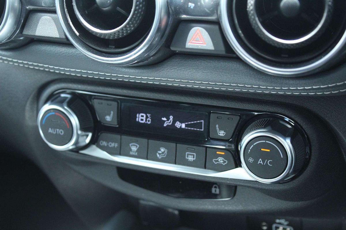 2020 Nissan JUKE ST-L F16