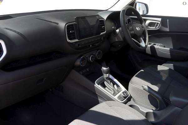2025 Hyundai Venue QX.V5