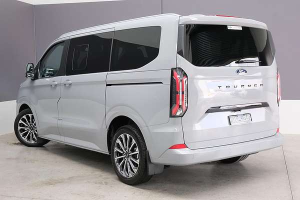 2025 Ford Tourneo Titanium X AV SWB