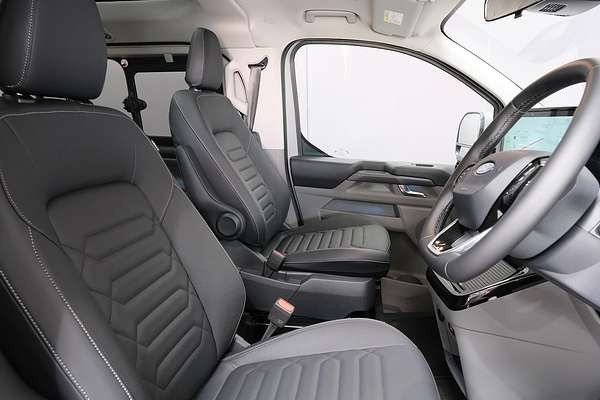 2025 Ford Tourneo Titanium X AV SWB