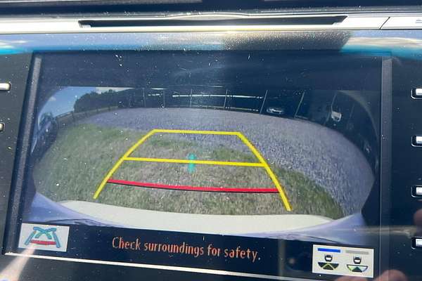 2019 Toyota Camry Ascent Sport AXVH71R