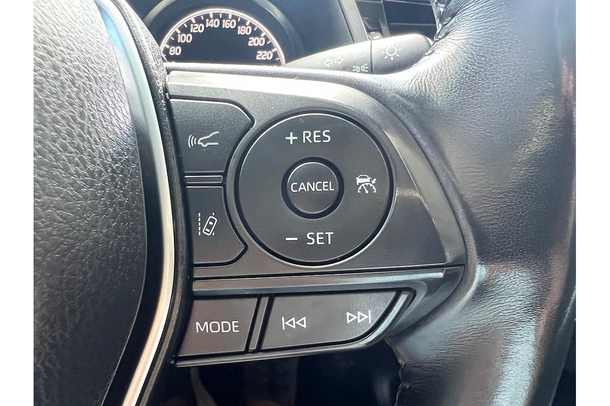 2019 Toyota Camry Ascent Sport AXVH71R