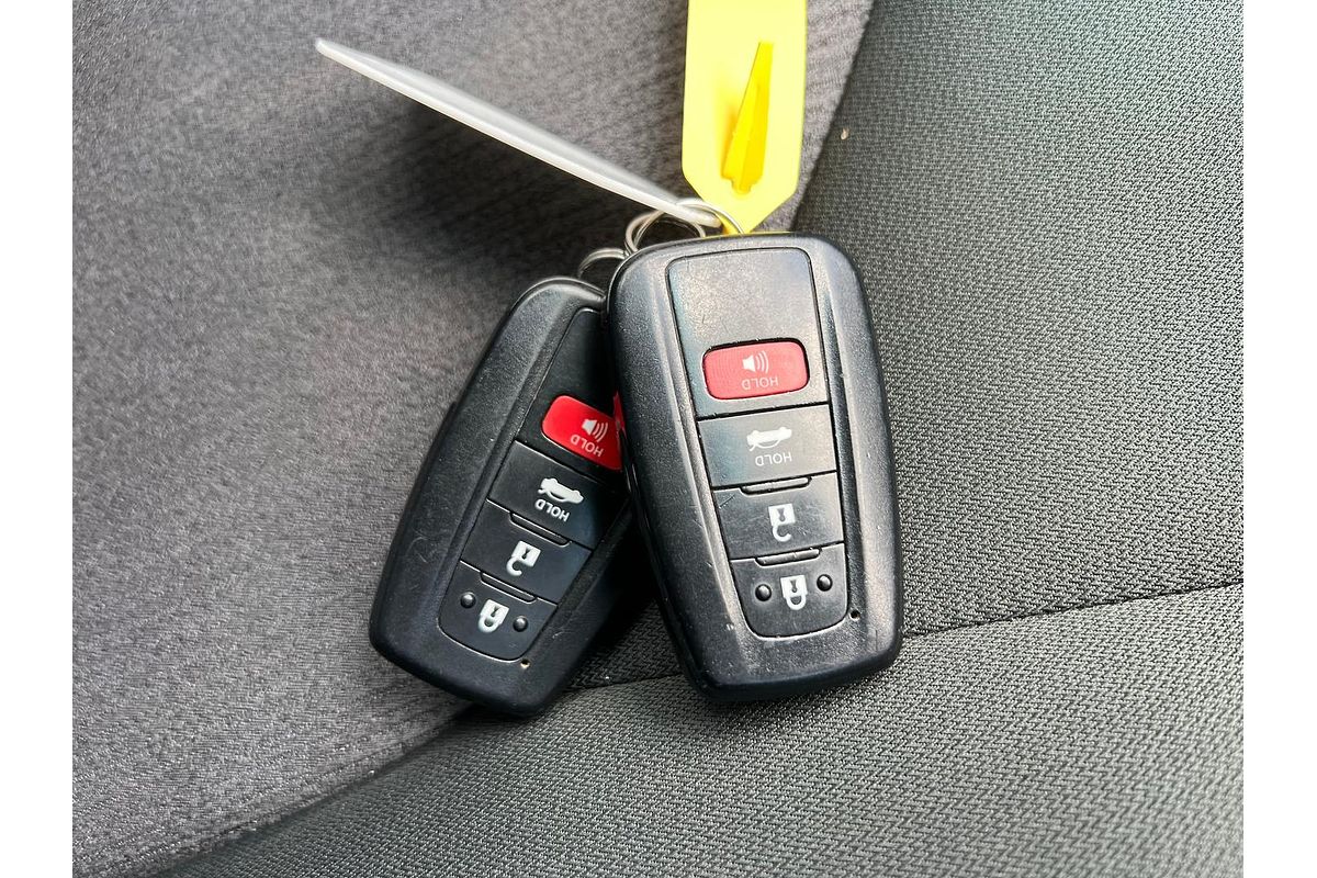 2019 Toyota Camry Ascent Sport AXVH71R