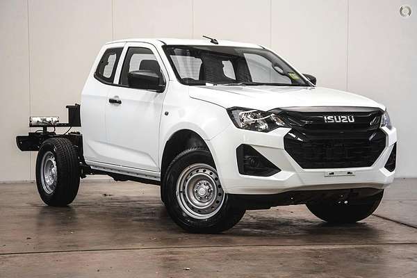 2025 Isuzu D-MAX SX High Ride Rear Wheel Drive