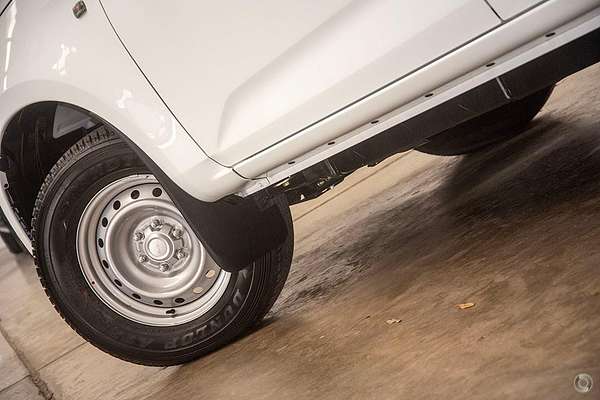 2025 Isuzu D-MAX SX High Ride Rear Wheel Drive