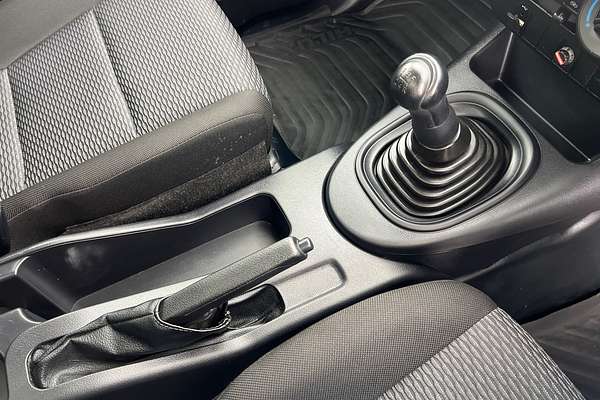 2022 Toyota Hilux Workmate TGN121R Rear Wheel Drive thumb-15