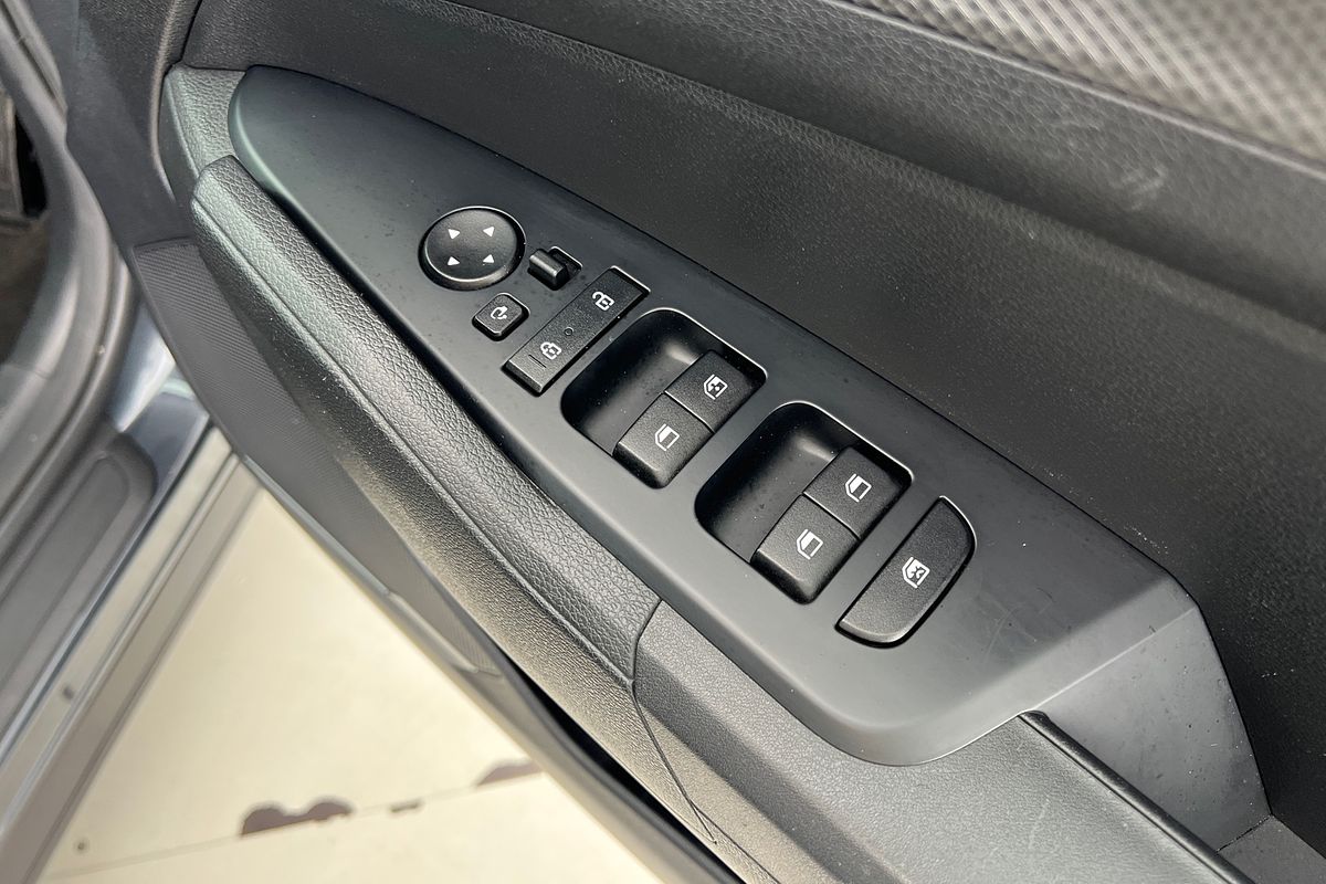 2024 Kia Sportage S NQ5